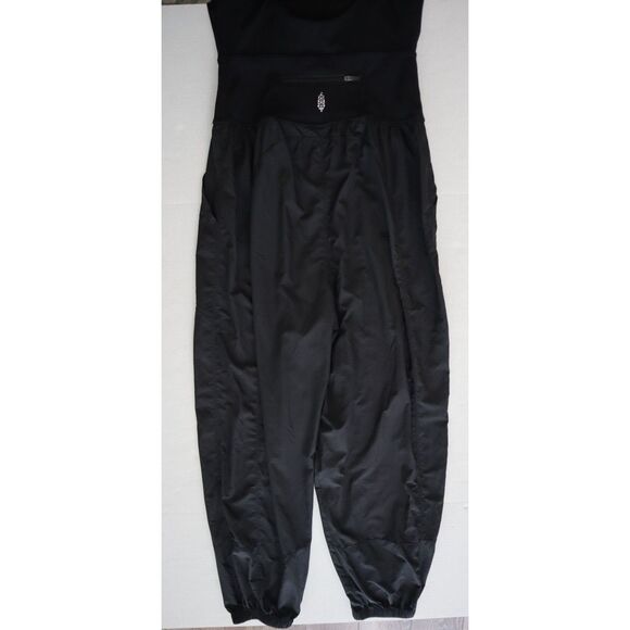 FP Movement OB1648441 Women's Sz Small Black Scoop Neck Righteous Runsie - Picture 8 of 12